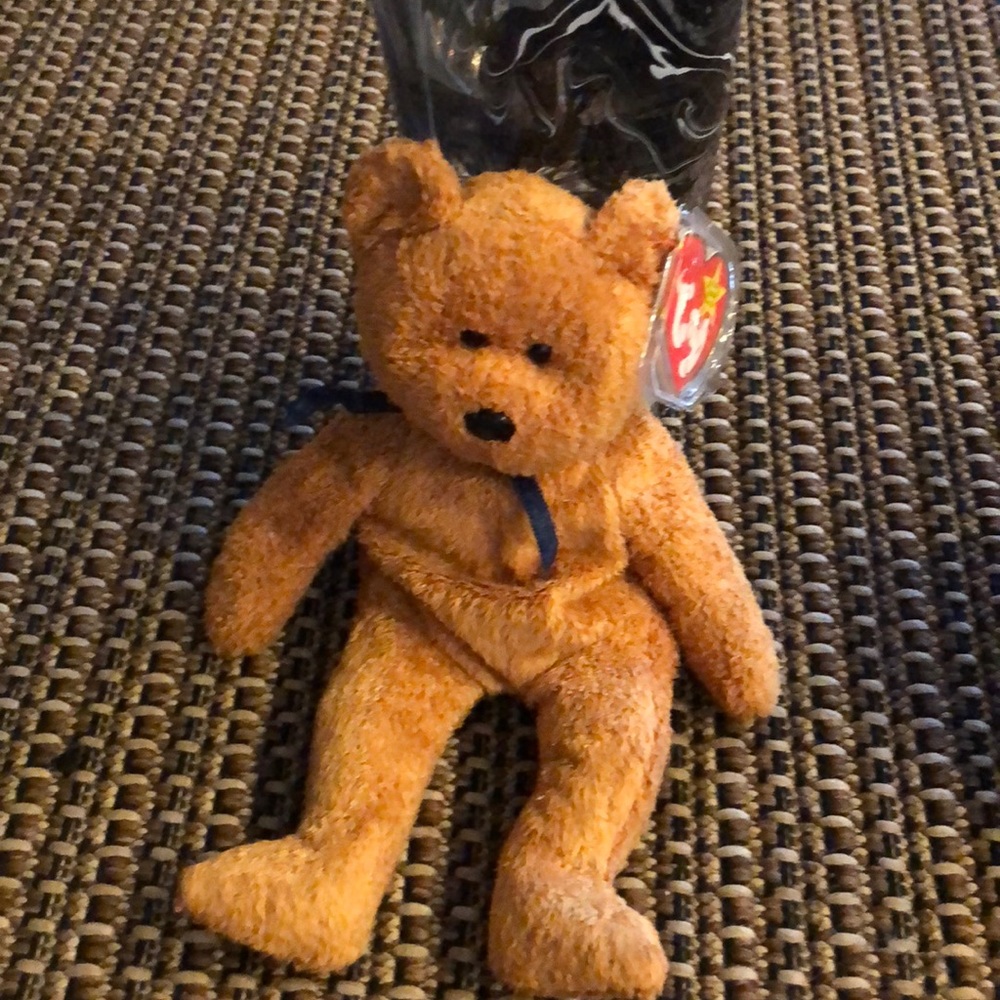 Ty beanie baby! In basically perfect condition.